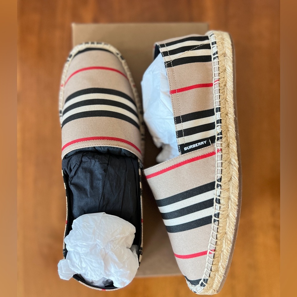 ESPADRILLES BURBERRY WOMENS SIZE 39.5
